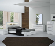 Modern Solid Wood Bedroom Set with Lacquer Finish in White Color #06PHOEBE